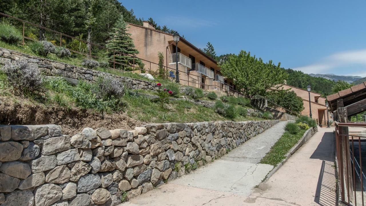 Vacanceole - Residence Les Gorges Rouges Guillaumes Exterior foto